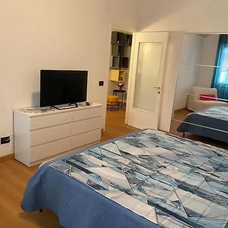 Azzurra House Appartement *