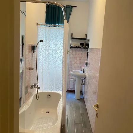 Azzurra House Appartement Ostie